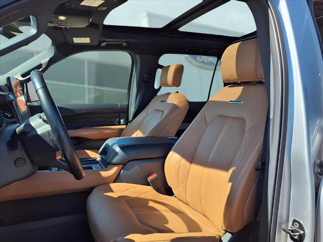 Certified 2024 Ford Expedition Platinum RWD image 11