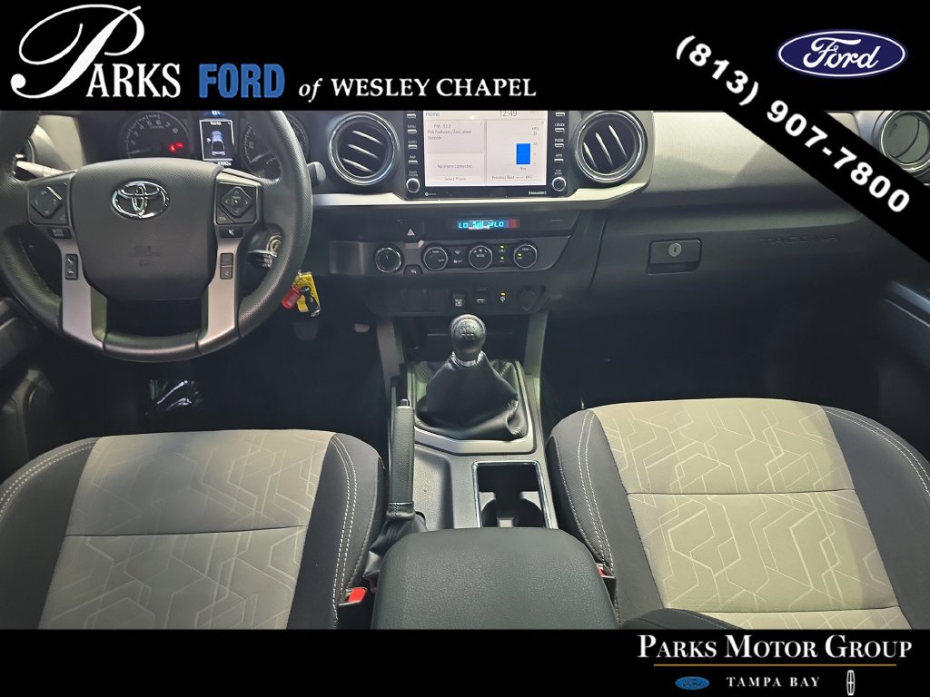 Used 2022 Toyota Tacoma TRD Off-Road AWD/4WD image 12