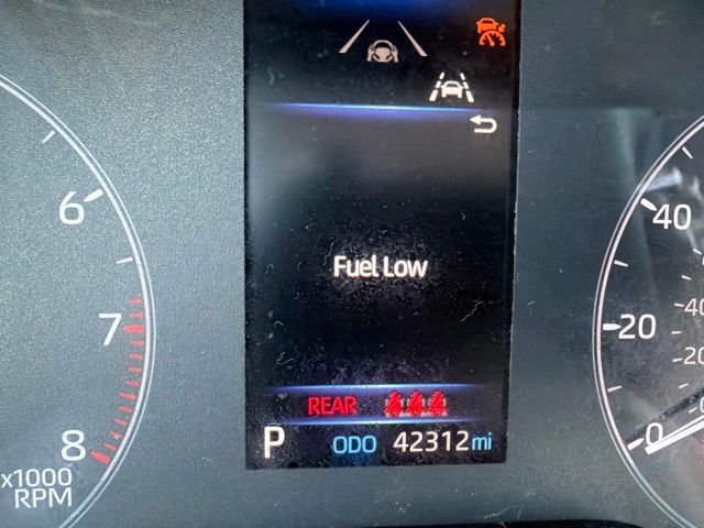 Used 2024 Toyota Corolla LE FWD image 13
