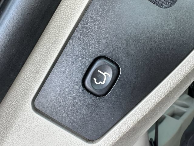 Used 2020 Dodge Grand Caravan SXT FWD image 13