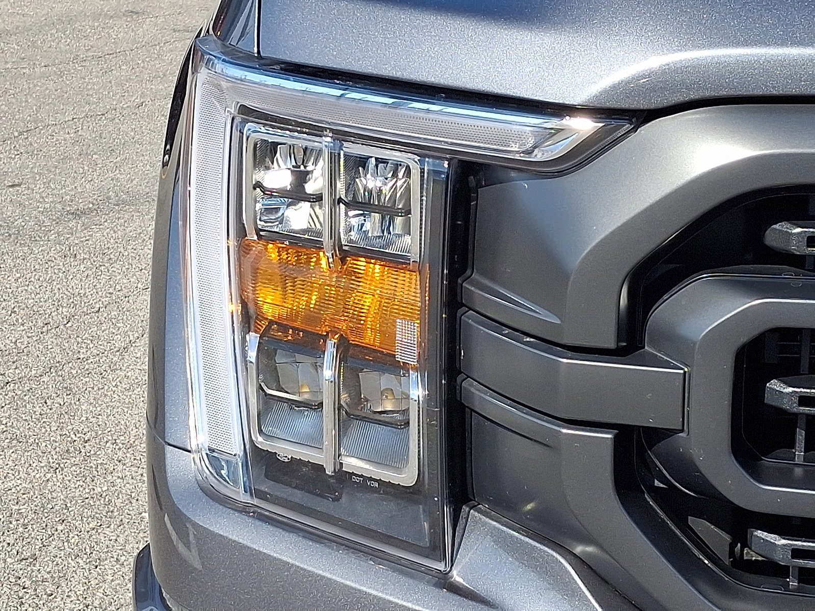 Certified 2022 Ford F150 XLT w/ Equipment Group 302A High image 9