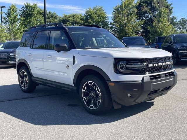 Certified 2025 Ford Bronco Sport Outer Banks w/ Outer Banks Tech Package+ AWD/4WD image 7