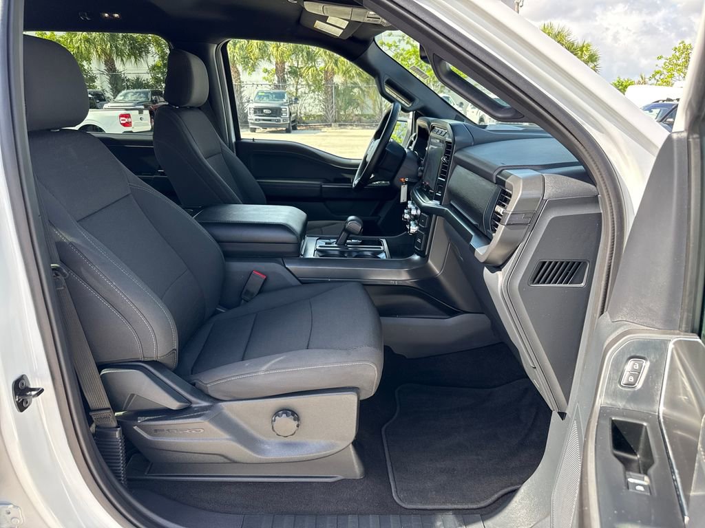 Certified 2024 Ford F150 XLT w/ XLT Black Appearance Package RWD image 27
