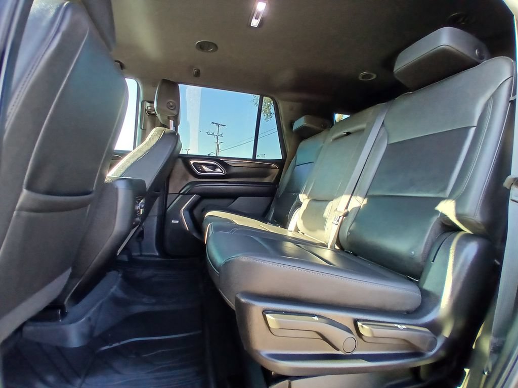 Used 2024 Chevrolet Tahoe Z71 w/ Luxury Package AWD/4WD image 24