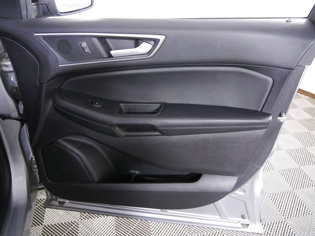 Certified 2020 Ford Edge SEL w/ Convenience Package AWD/4WD image 12