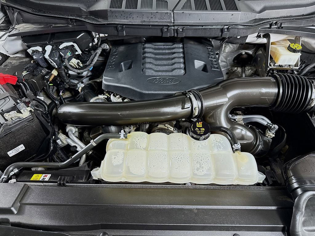 Certified 2022 Ford F150 Lariat w/ Equipment Group 502A High image 32