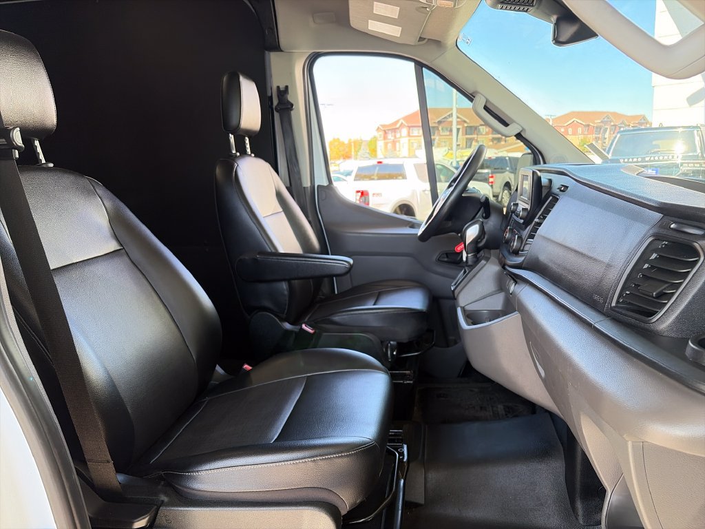Certified 2023 Ford Transit 250 Medium Roof AWD w/ Load Area Protection Package image 25