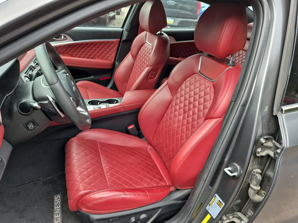 Used 2022 Genesis G70 3.3T Launch Edition AWD/4WD image 18