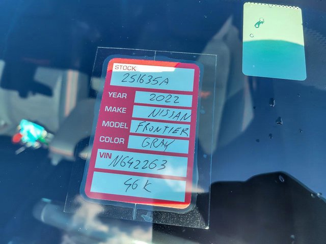 Used 2022 Nissan Frontier PRO-4X w/ Technology Package image 29