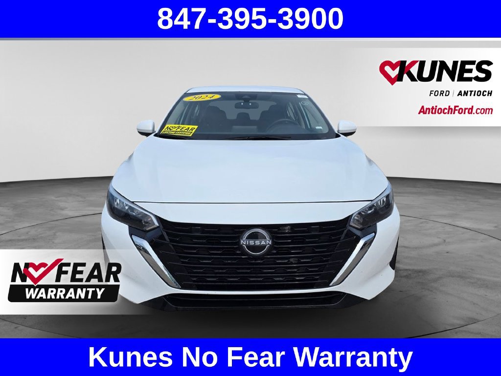 Used 2024 Nissan Sentra SV FWD image 2