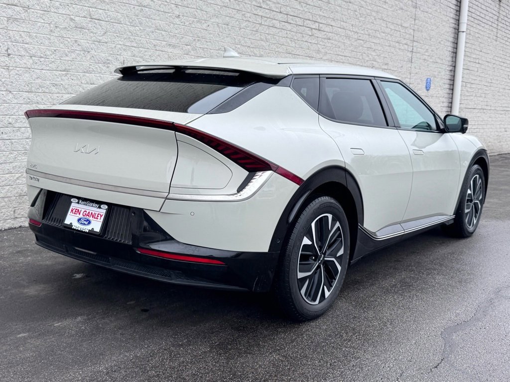 Used 2022 Kia EV6 Wind w/ Wind Technology Package image 3