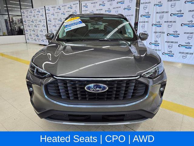 Certified 2025 Ford Escape Platinum AWD/4WD image 2