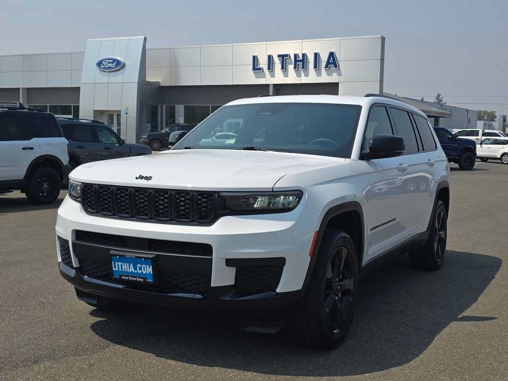 Used 2023 Jeep Grand Cherokee L Laredo
