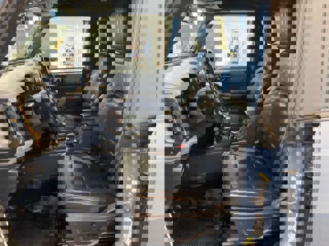 Certified 2023 Ford Bronco Badlands image 15