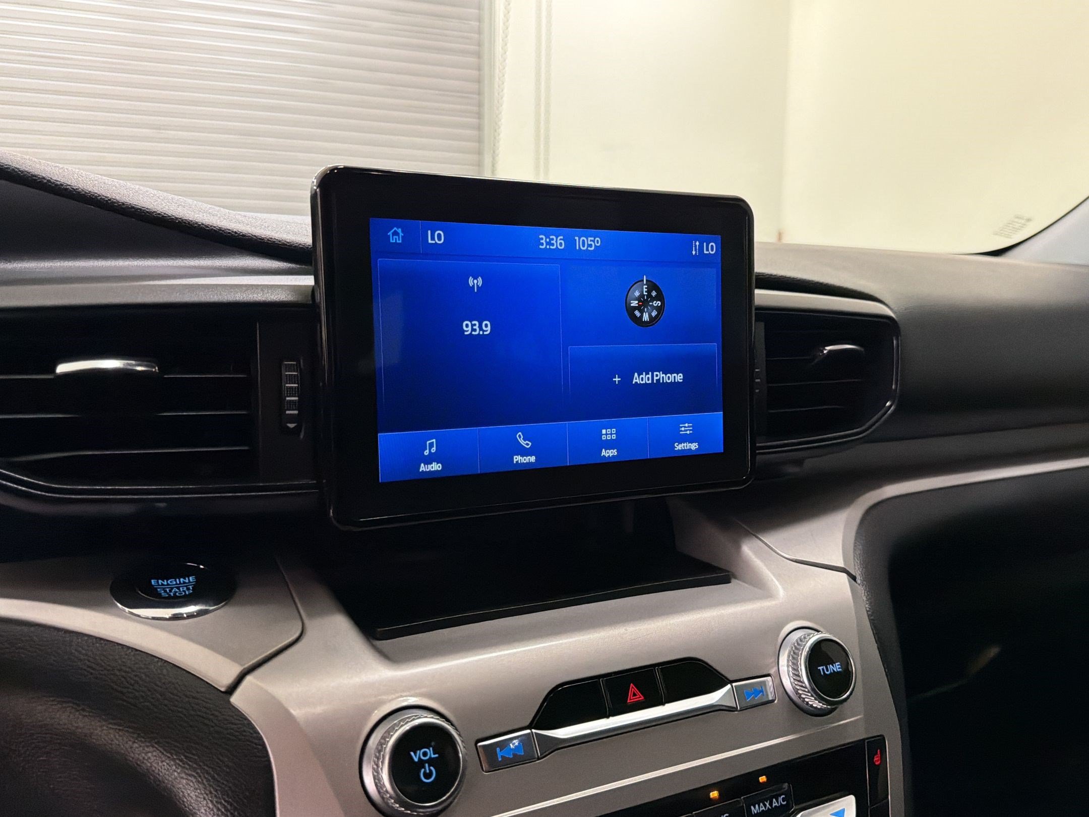 Certified 2022 Ford Explorer XLT RWD image 21