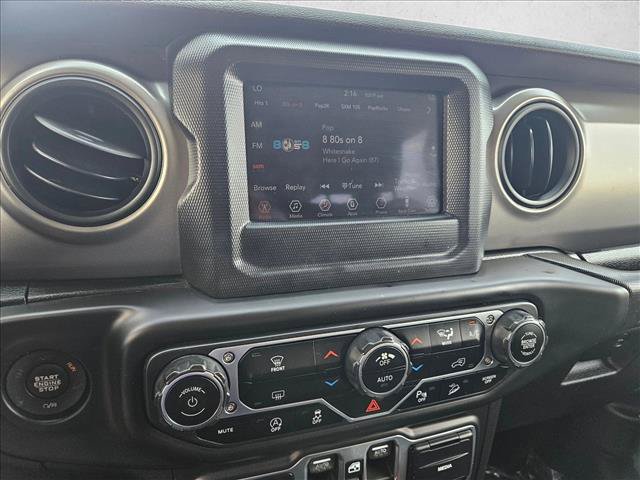 Used 2018 Jeep Wrangler Unlimited Sport S AWD/4WD image 13
