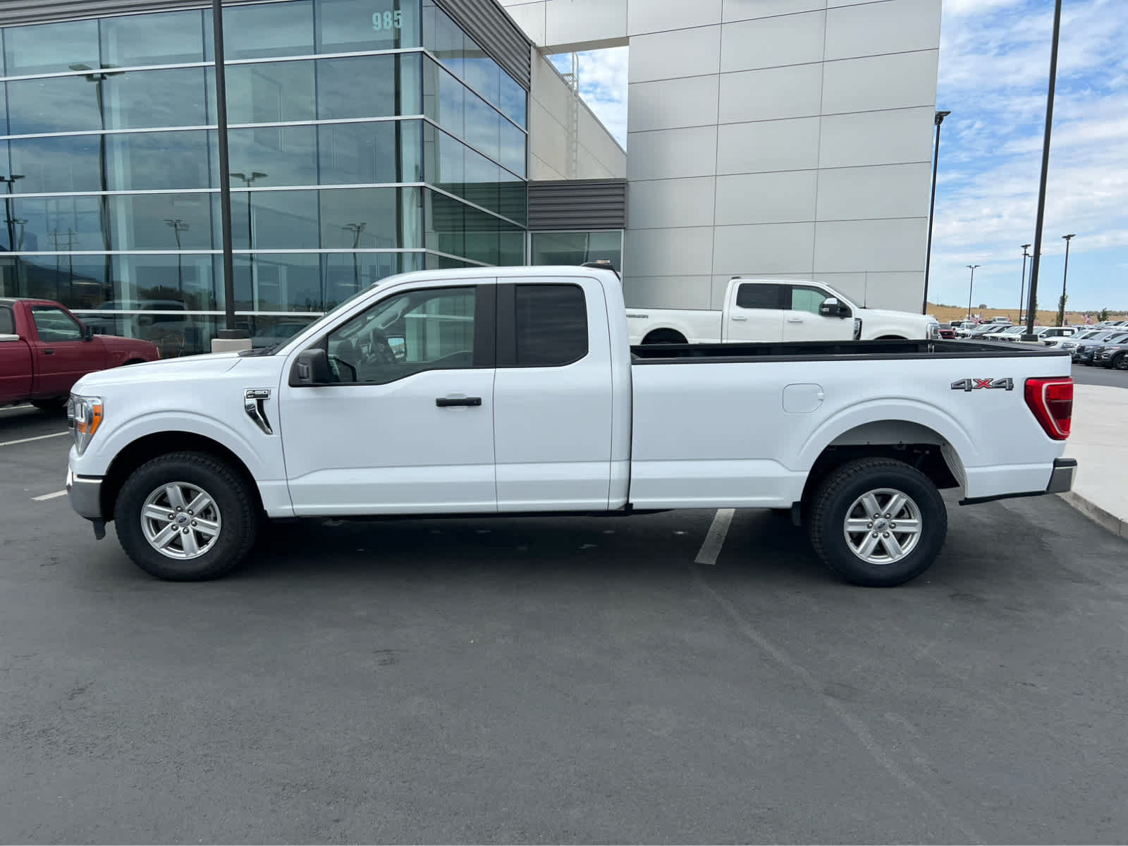 Certified 2022 Ford F150 XLT w/ Trailer Tow Package AWD/4WD image 12