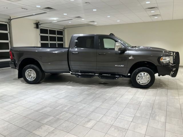 Used 2024 RAM 3500 Laramie w/ Sport Appearance Package AWD/4WD image 6