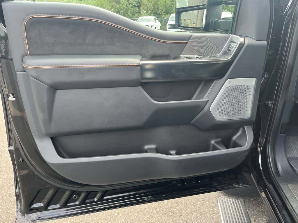 Certified 2023 Ford F350 Platinum AWD/4WD image 13