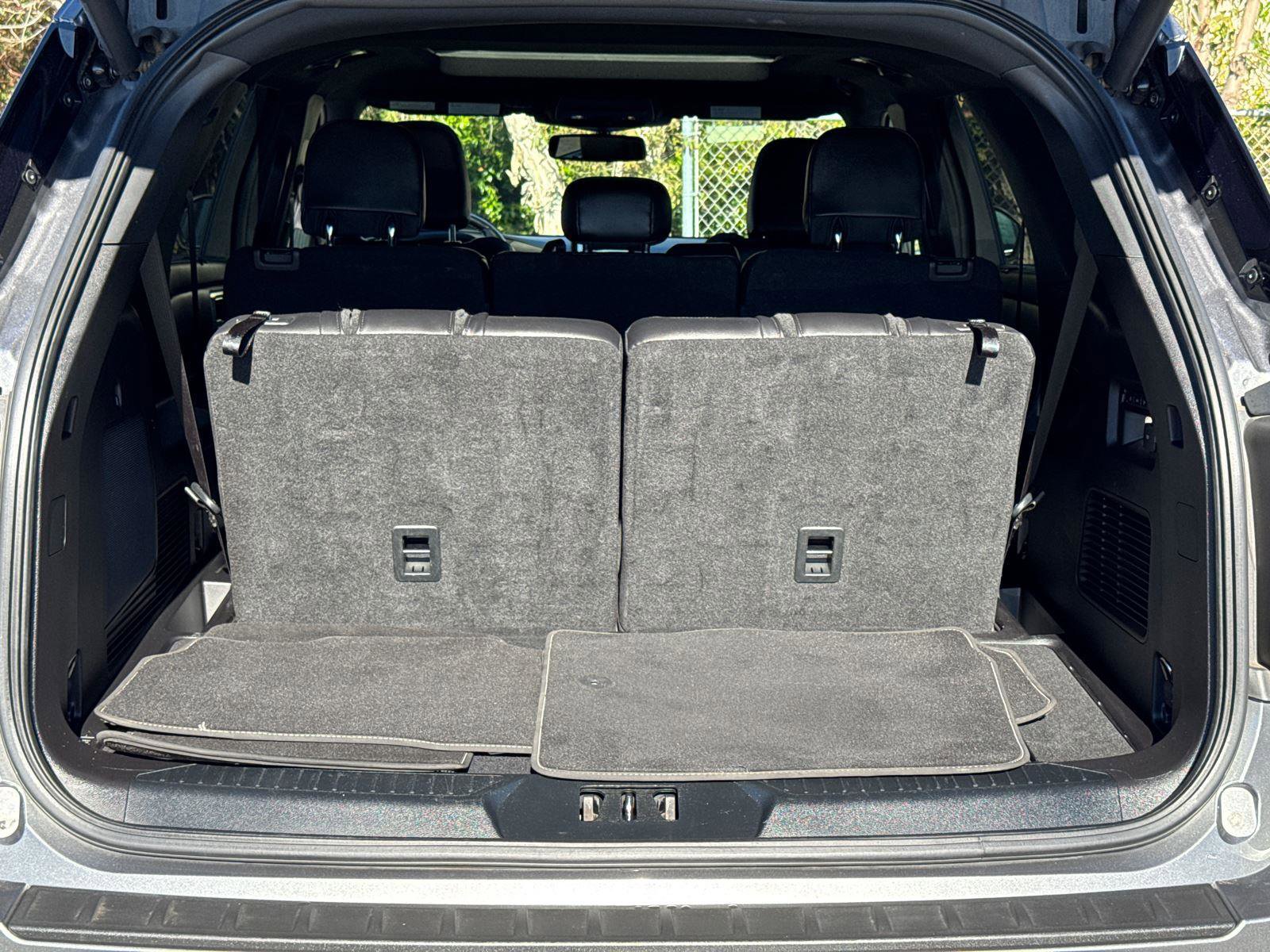 Certified 2021 Ford Explorer ST w/ Equipment Group 401A image 9