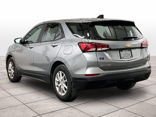 Used 2023 Chevrolet Equinox LS FWD image 10