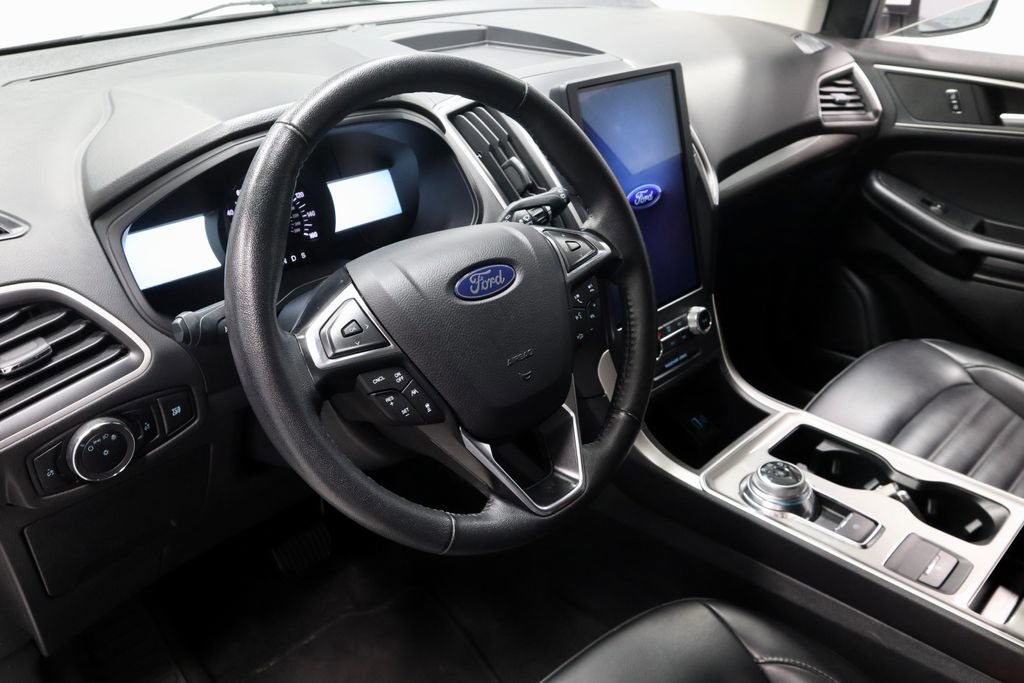 Certified 2024 Ford Edge SEL AWD/4WD image 25