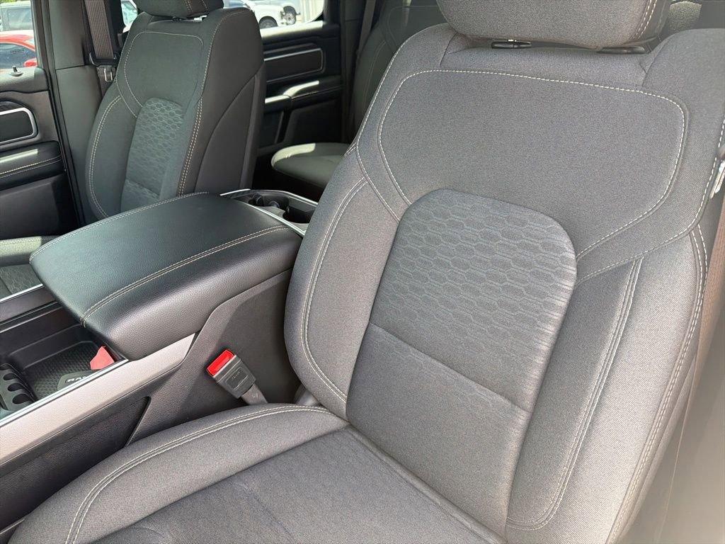 Used 2025 RAM 1500 Big Horn AWD/4WD image 18