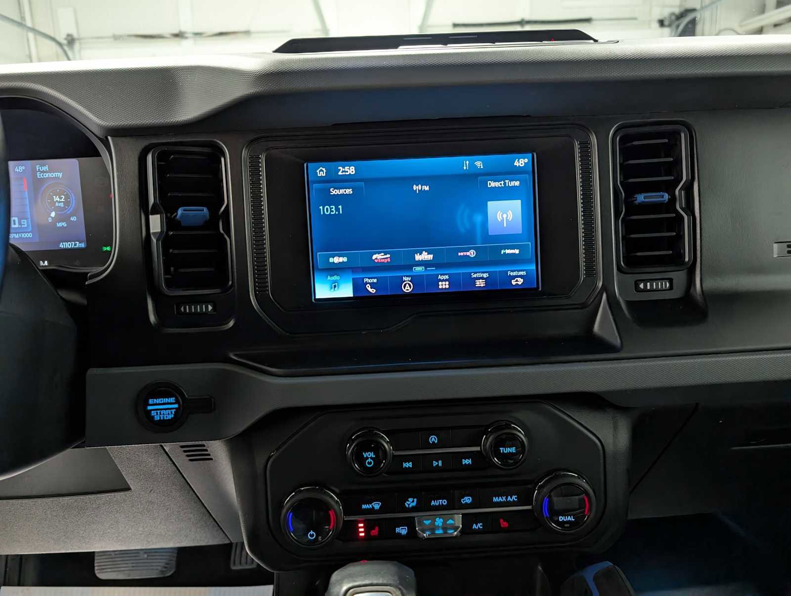 Certified 2023 Ford Bronco Black Diamond image 34