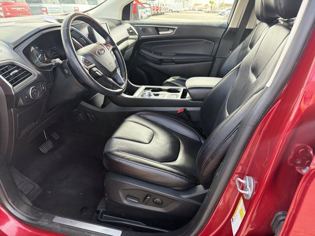 Certified 2022 Ford Edge Titanium AWD/4WD image 12