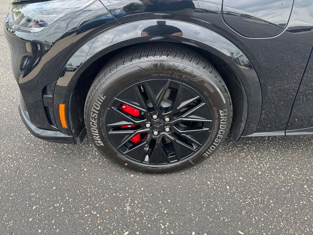 Certified 2025 Ford Mustang Mach-E Premium w/ Sport Appearance Package AWD/4WD image 7