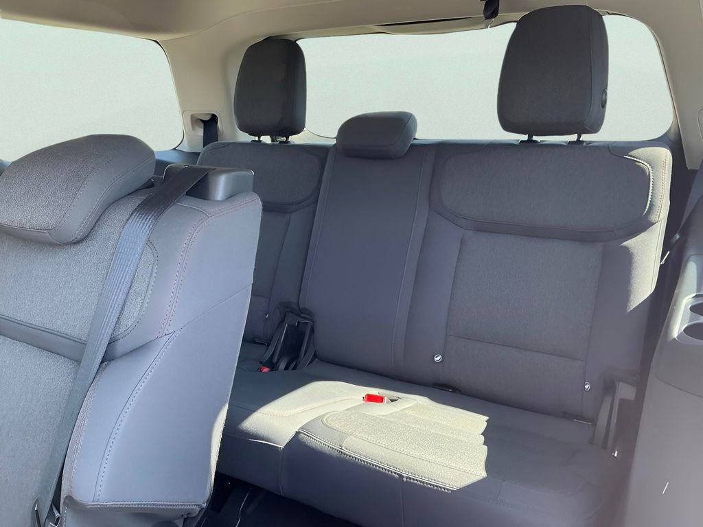 Certified 2025 Ford Expedition Active AWD/4WD image 28