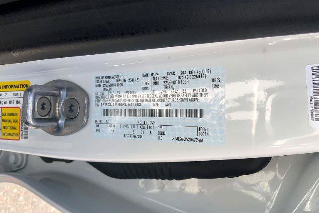 Certified 2024 Ford Escape ST-Line w/ Tech Pack #1 AWD/4WD image 34