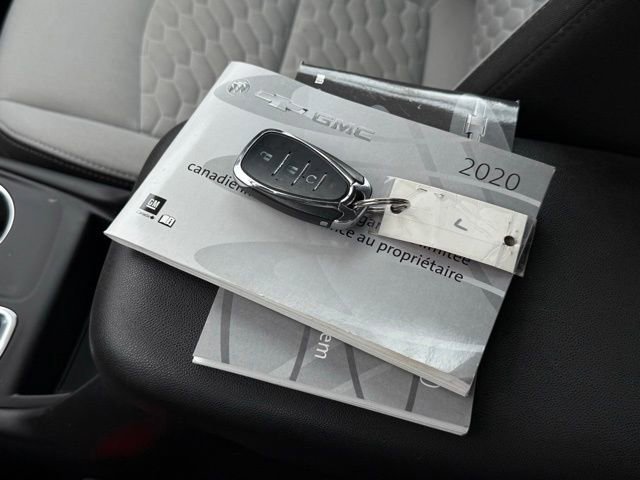 Used 2020 Chevrolet Equinox LS image 17