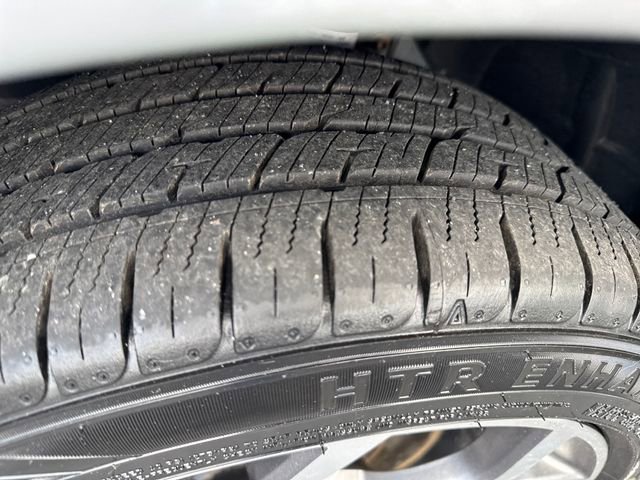 Certified 2019 Ford EcoSport SES AWD/4WD image 28