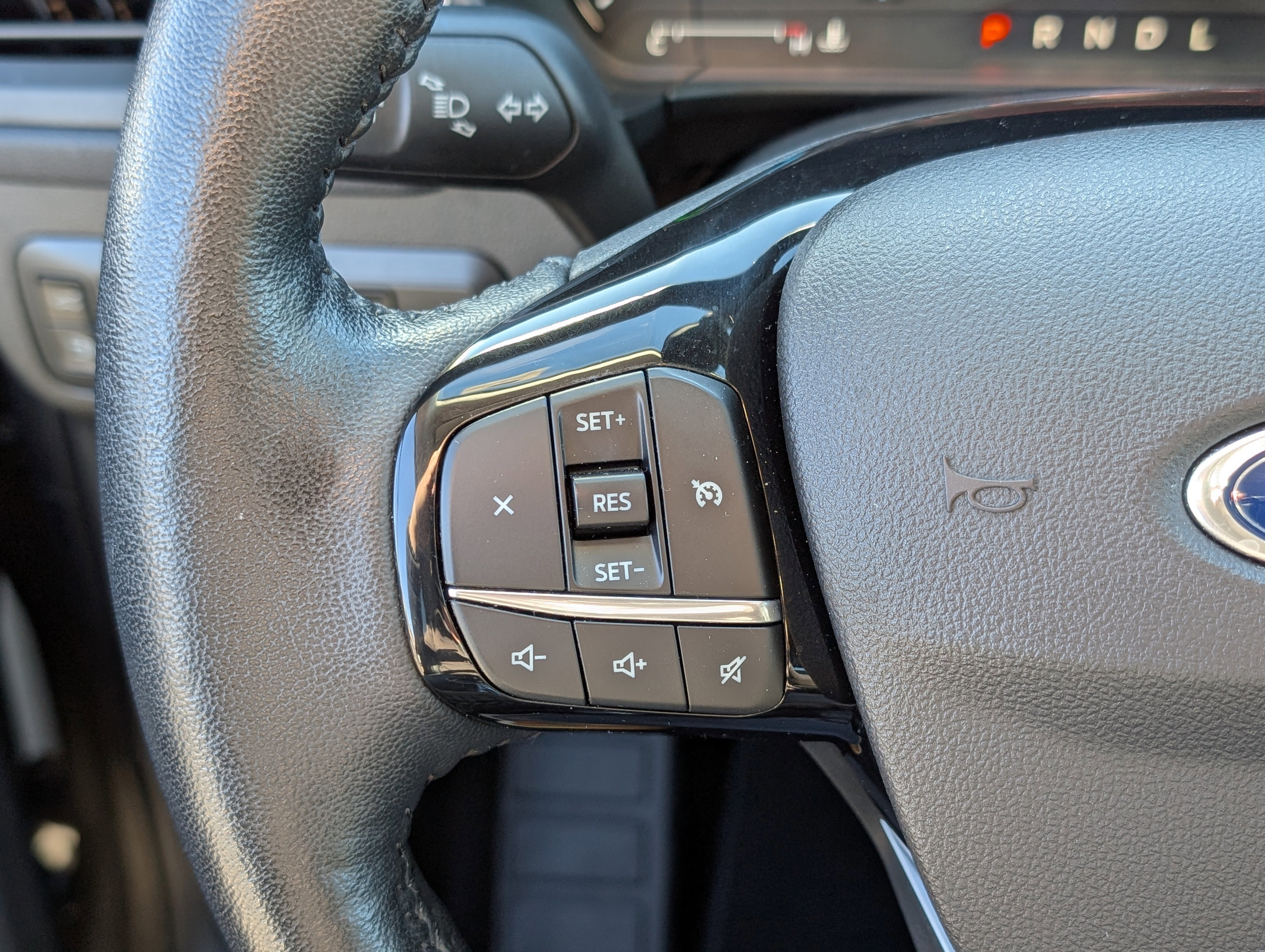 Certified 2021 Ford Escape SEL image 22