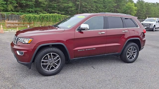 Used 2019 Jeep Grand Cherokee Limited AWD/4WD image 4