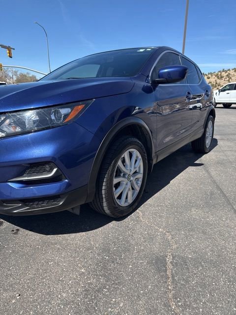 Used 2020 Nissan Rogue Sport S w/ Appearance Package image 2