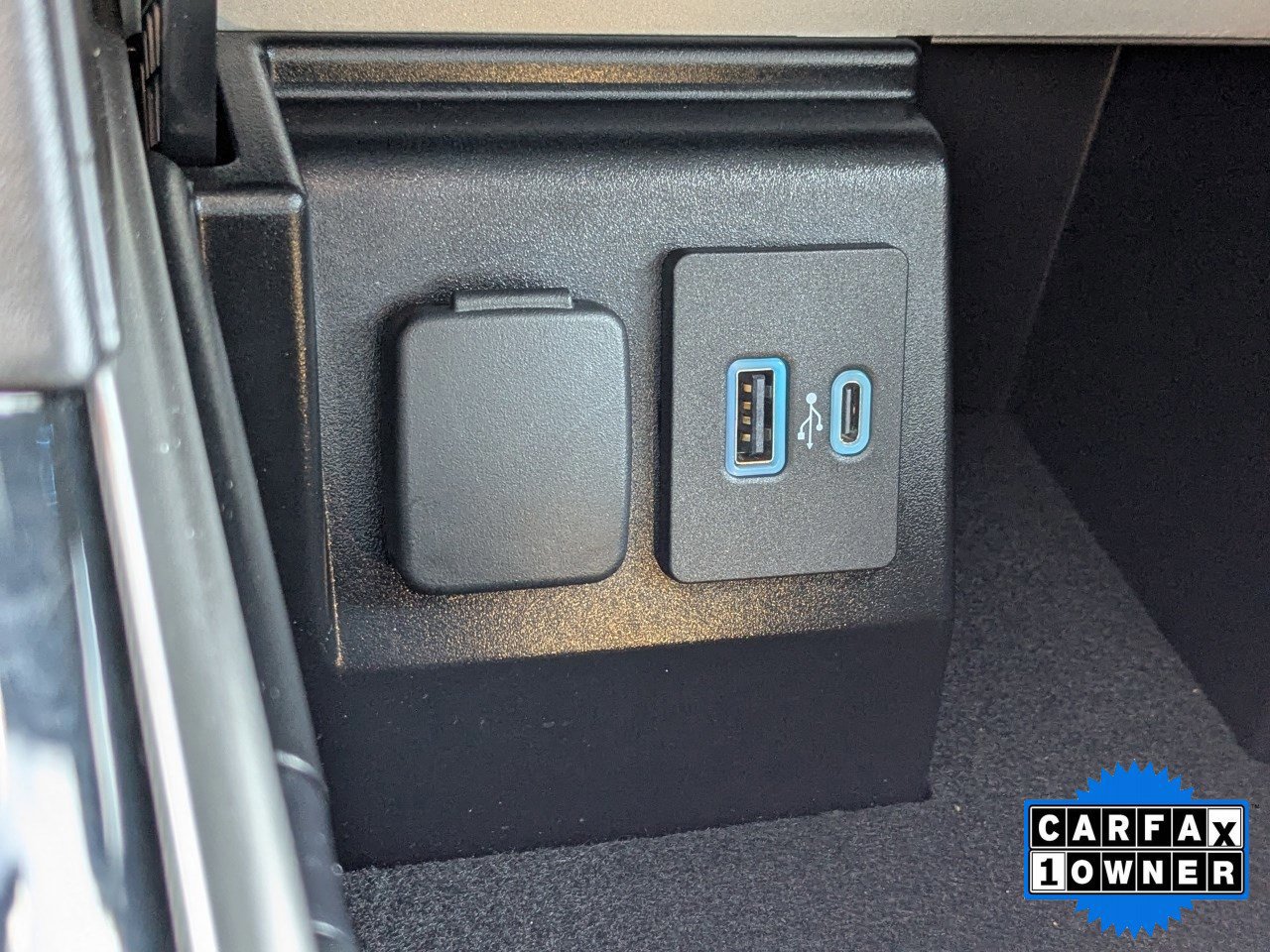 Certified 2023 Ford Explorer ST w/ Equipment Group 401A image 30