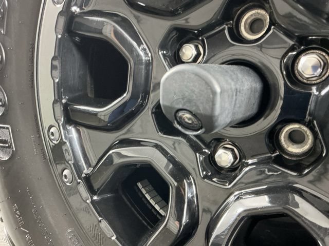 Certified 2023 Ford Bronco Wildtrak AWD/4WD image 9