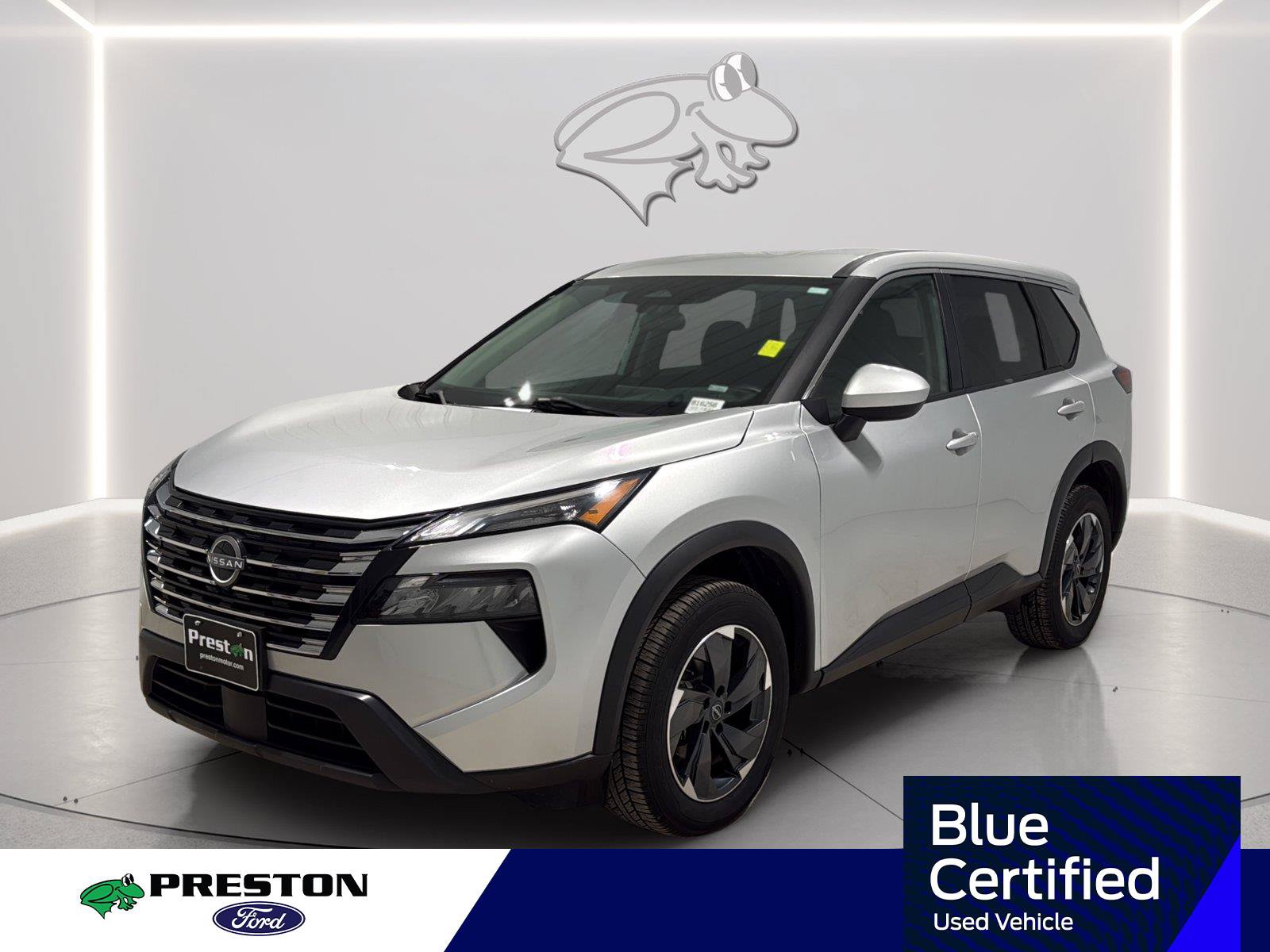 Used 2024 Nissan Rogue SV
