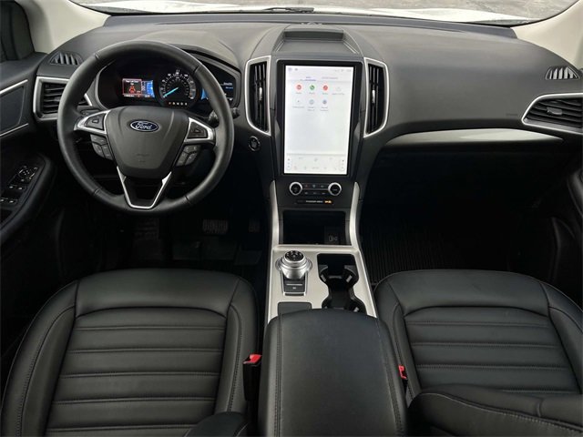 Certified 2024 Ford Edge SEL w/ Convenience Package image 15