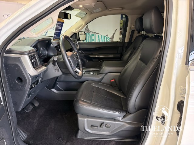 Certified 2023 Ford Expedition XLT AWD/4WD image 11
