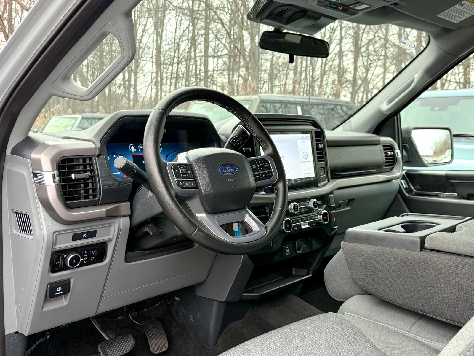 Certified 2025 Ford F150 XLT w/ Equipment Group 301A Standard image 16