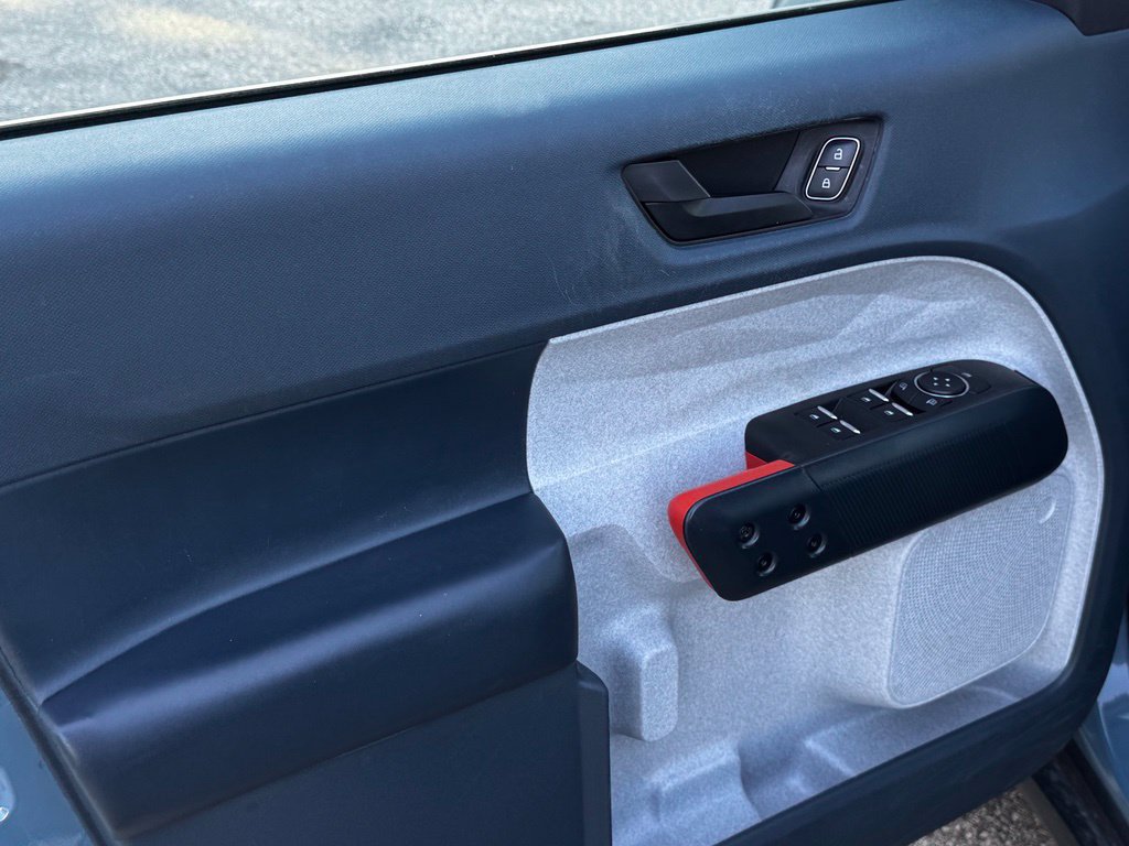 Certified 2023 Ford Maverick XLT FWD image 10