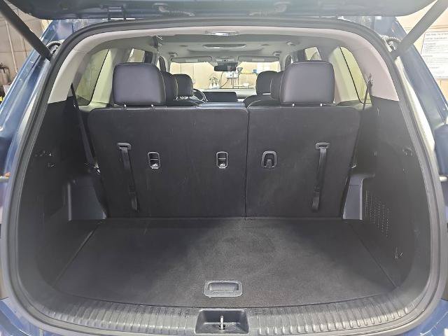 Used 2025 Kia Telluride S FWD image 12