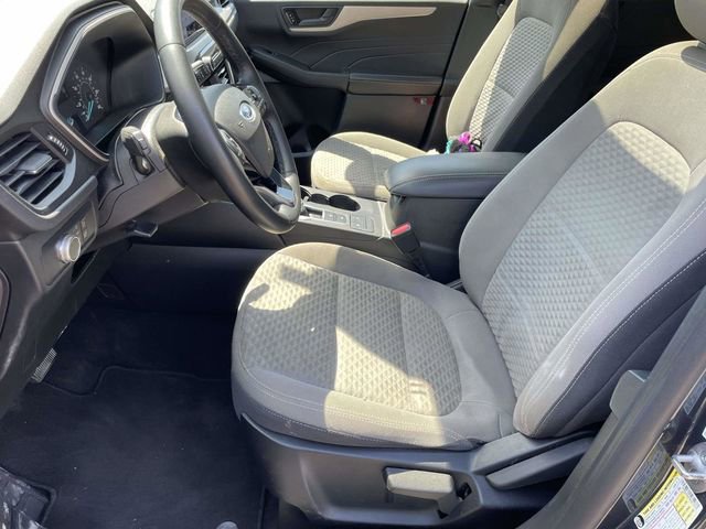 Certified 2022 Ford Escape SE w/ SE Sport Appearance Package FWD image 13