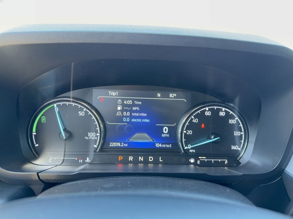 Certified 2023 Ford Maverick Lariat w/ Lariat Luxury Package image 16