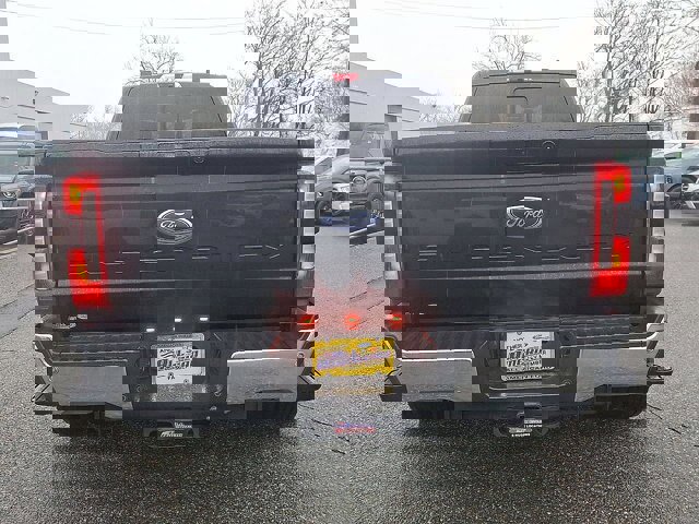 Certified 2023 Ford F350 Lariat image 7