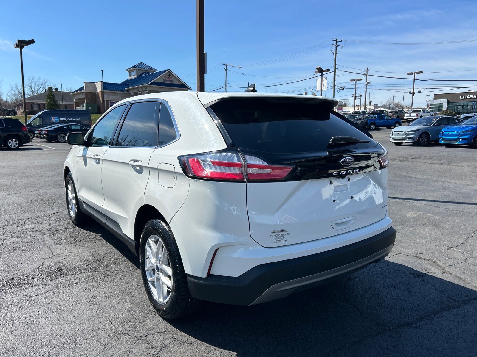 Certified 2022 Ford Edge SEL w/ Convenience Package image 10