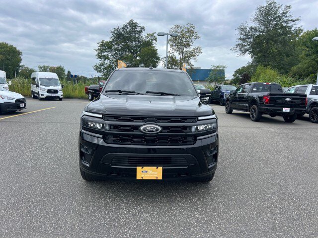Certified 2022 Ford Expedition Limited AWD/4WD image 2